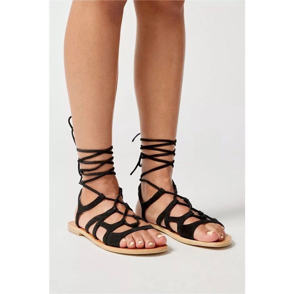 UO Hazel Gladiator Sandals Black